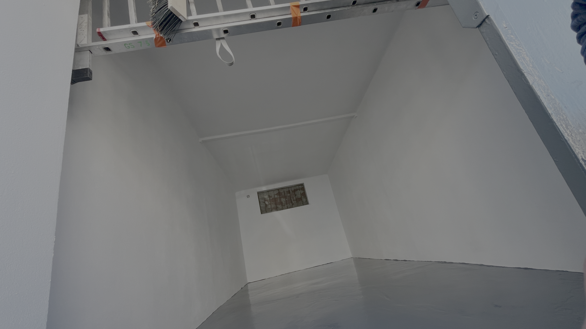 Pronájem garáže 17m2 Neratovice Lobkovice