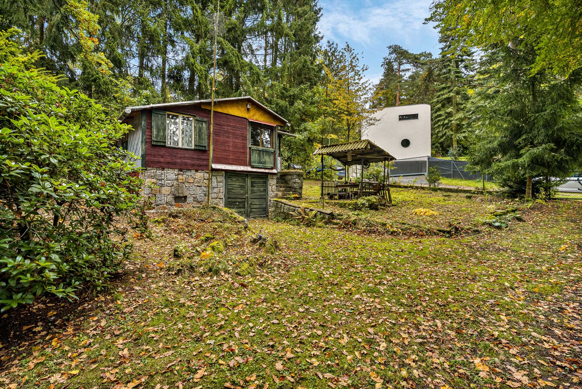 Pozemek 1003 m2 v Jevanech